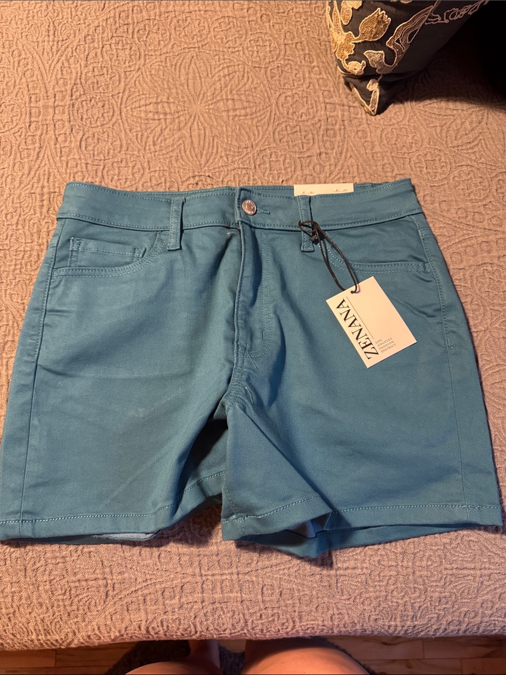 Zenana Outfitters Teal Flat-Front Casual Shorts